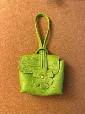Portland Leather Flower Pouch